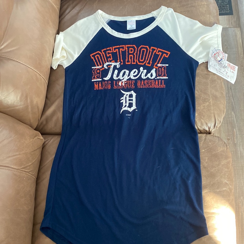 Detroit Tigers shirt